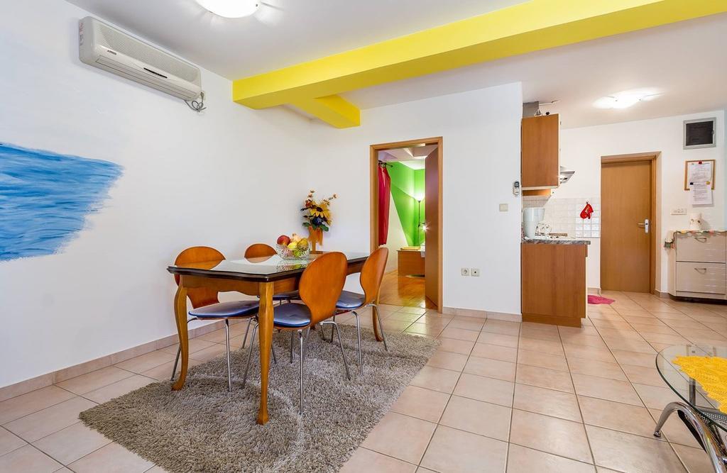 Apartment Ellis Premantura Exterior foto